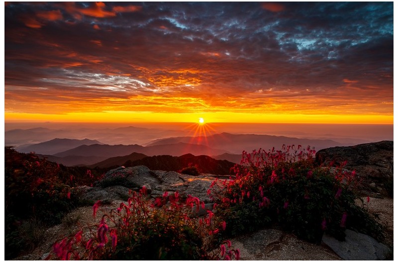 천왕봉에서 일출~