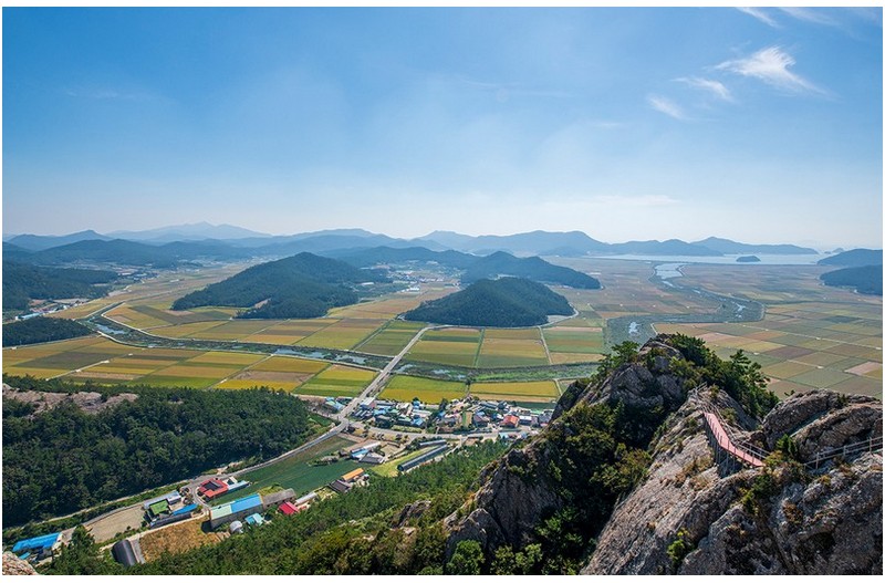 童石山(동석산)