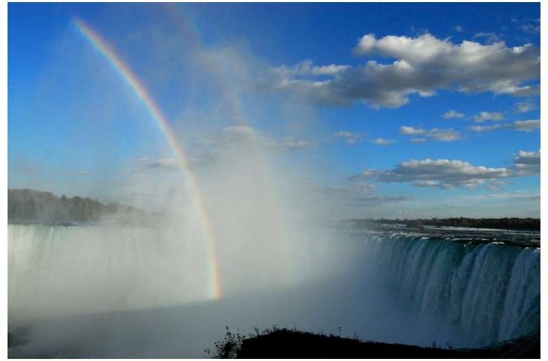나이아가라폭포의 쌍무지게