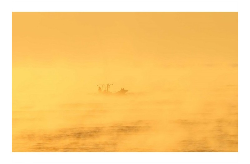 안개속 일엽편주