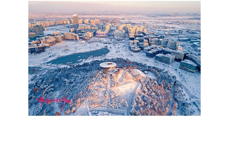 하늘 위로 날아봐!