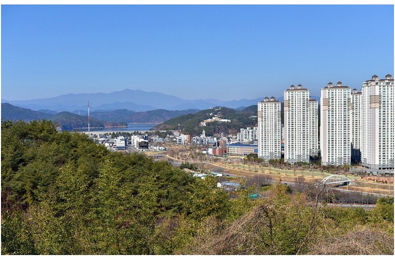 약수암에서 바라본 천왕본