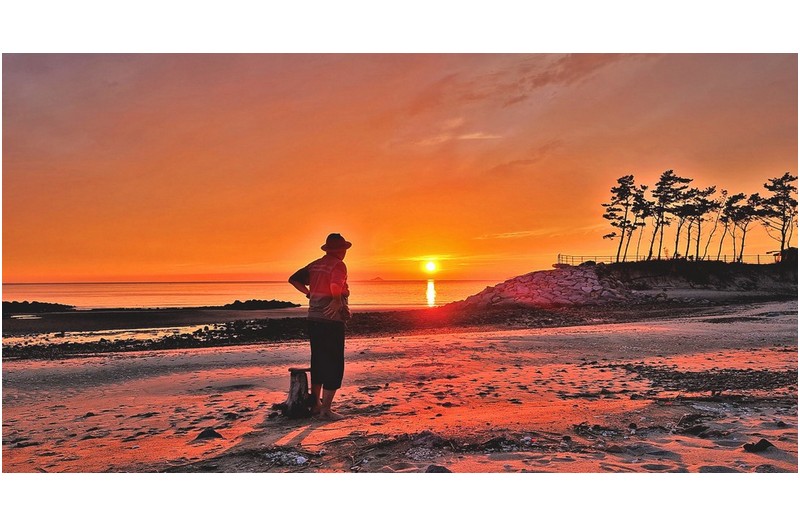 운여해변의 일몰