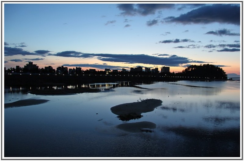 남대천 하구 일출