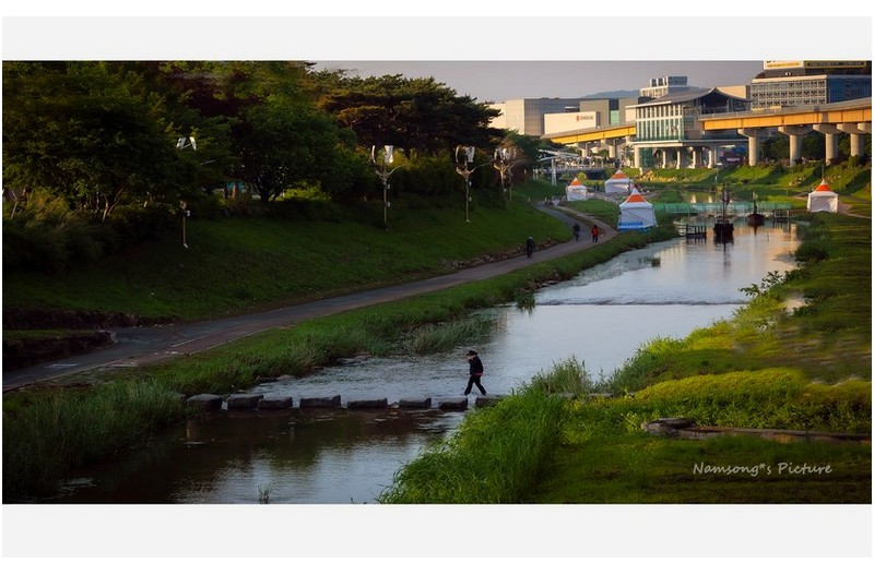 해반천의 아침 ---