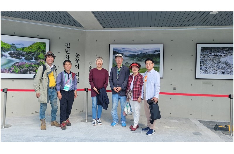 많은 사람이 다녀 갔습니다.