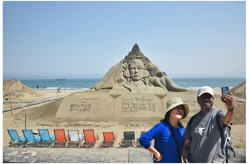 축제는 끝났지만.....