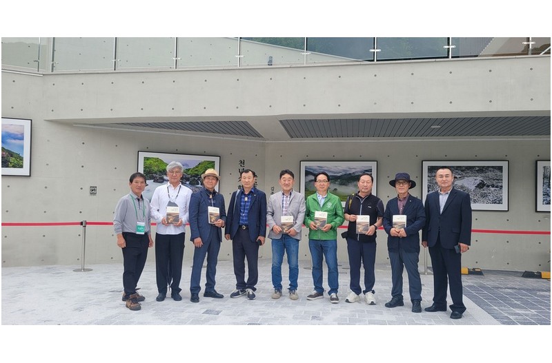 참으로 고맙고 감사 합니다.