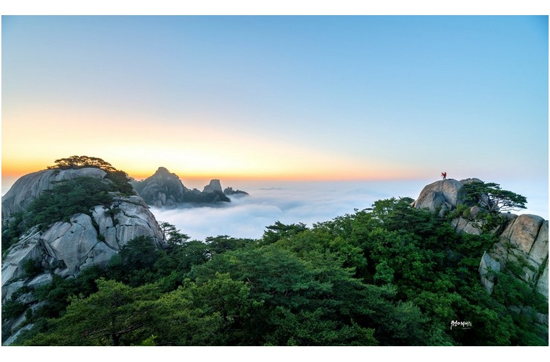 아침을 즐기는 사람들