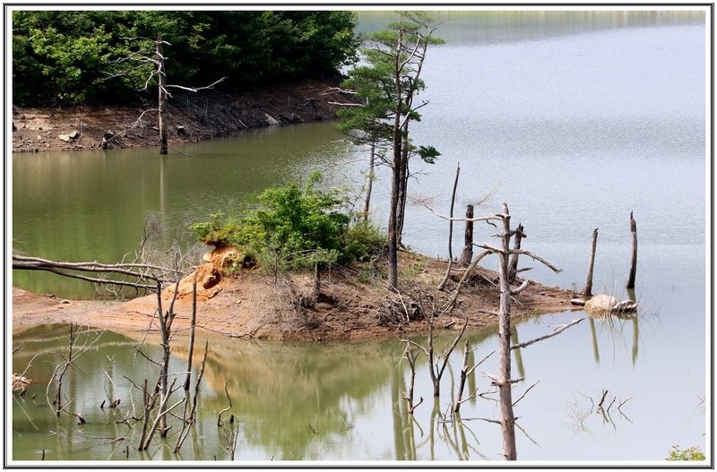 달래지 ( 수몰지 )