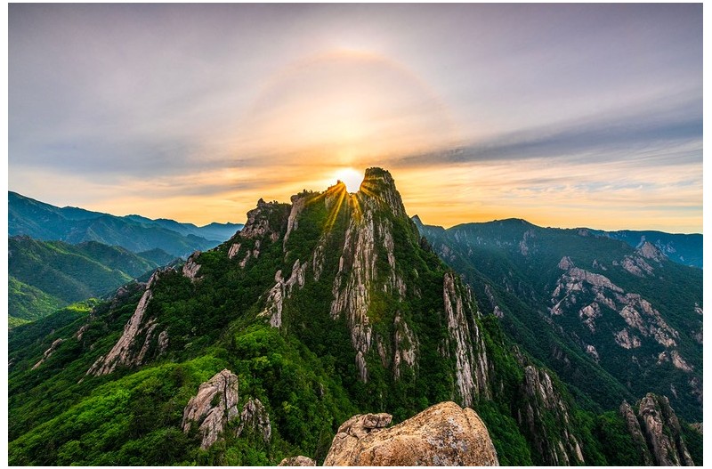 1275봉에 걸린 무지개