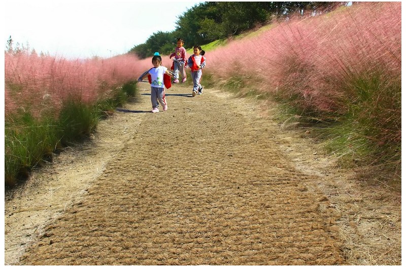 마냥 즐겨운 동심들`