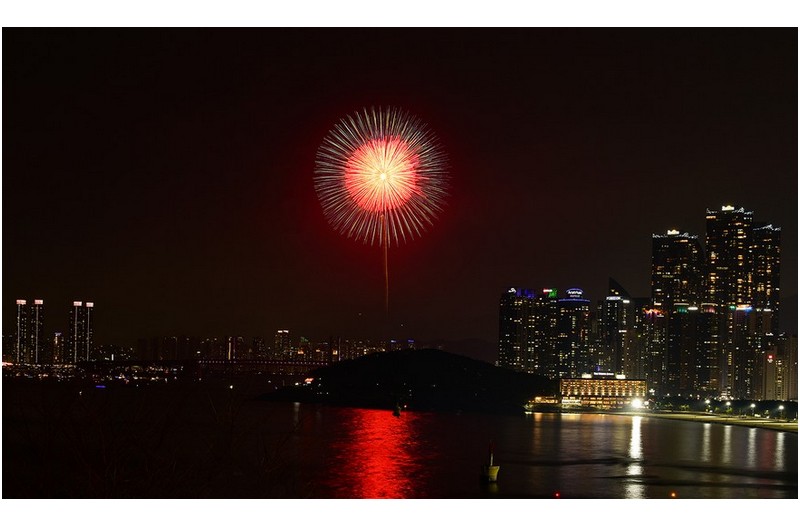 달맞이서 바라본 불꽃 축제