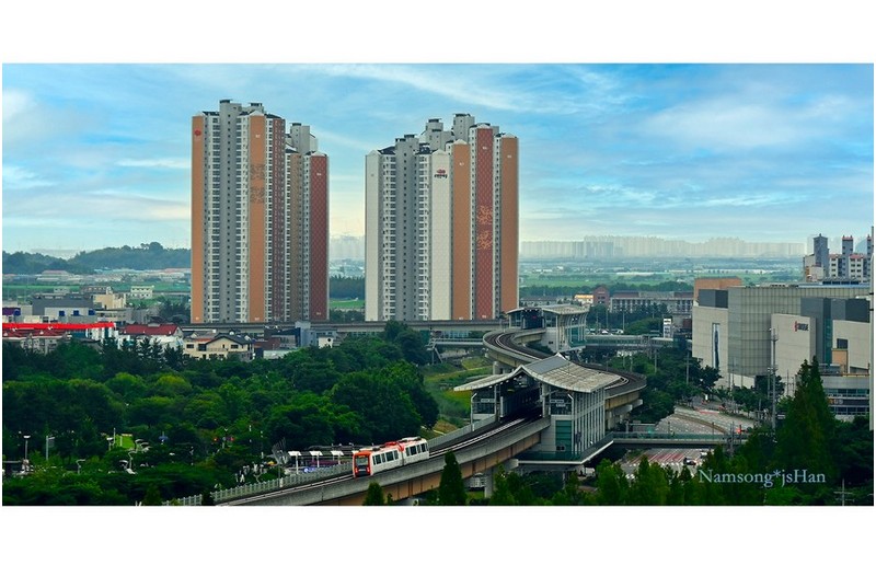 창문을 열면 보이는 풍경 ----