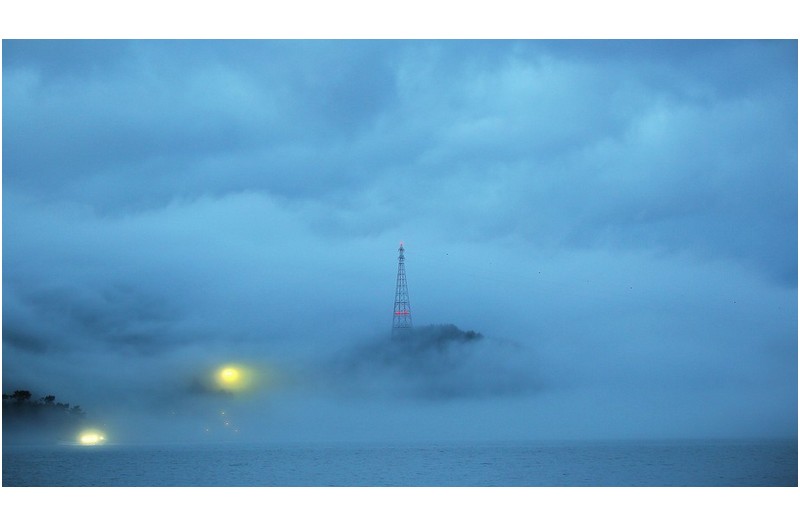 해무가가득한 통영앞바다