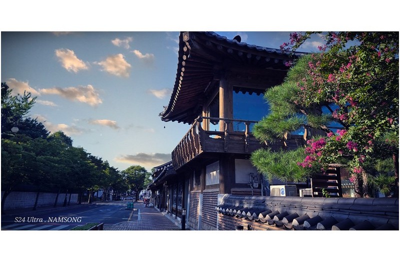 한옥 체험 거리 -----