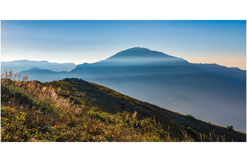 반야에 내리는 아침을