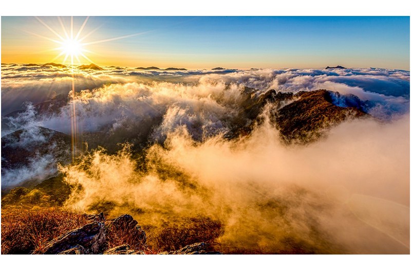 월악산 영봉에서