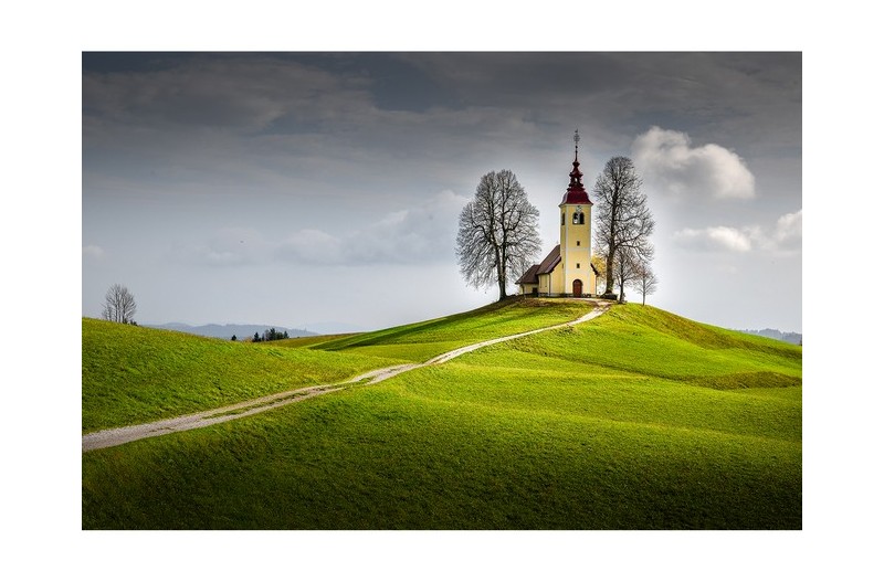 아름다운 시골마을 성당 에서