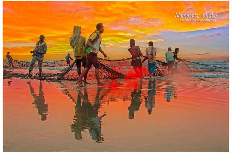 석양의 그물걷이