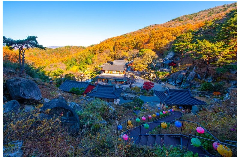 늦가을의 산사