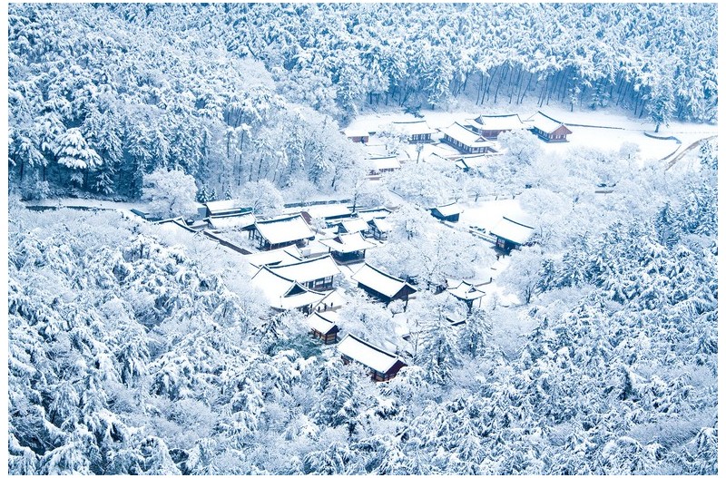 겨울 산사