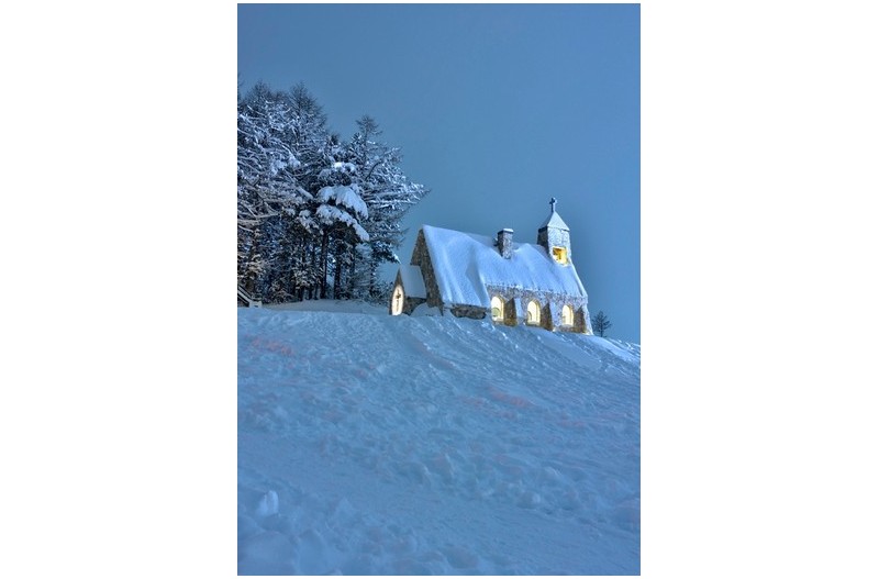눈덥인 실버벨교회