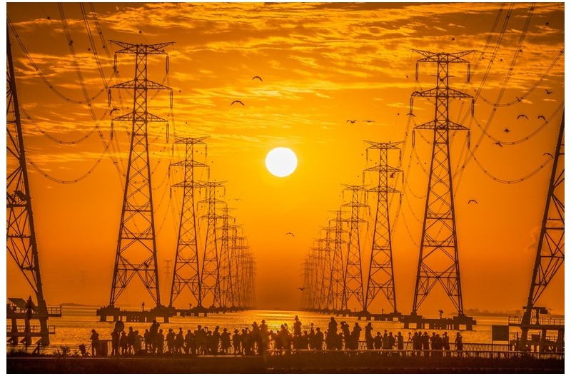 시화호 철탑 일출