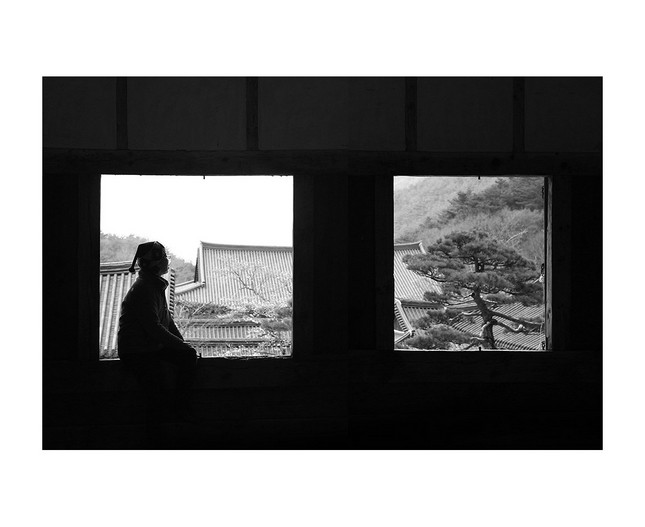 그녀의 창