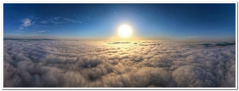 파도가 출렁거리는 - 구름바다