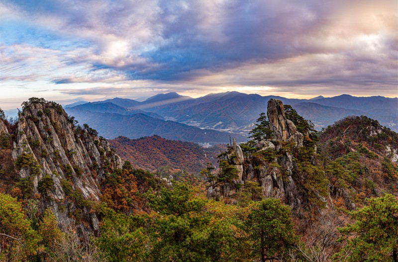 운악산